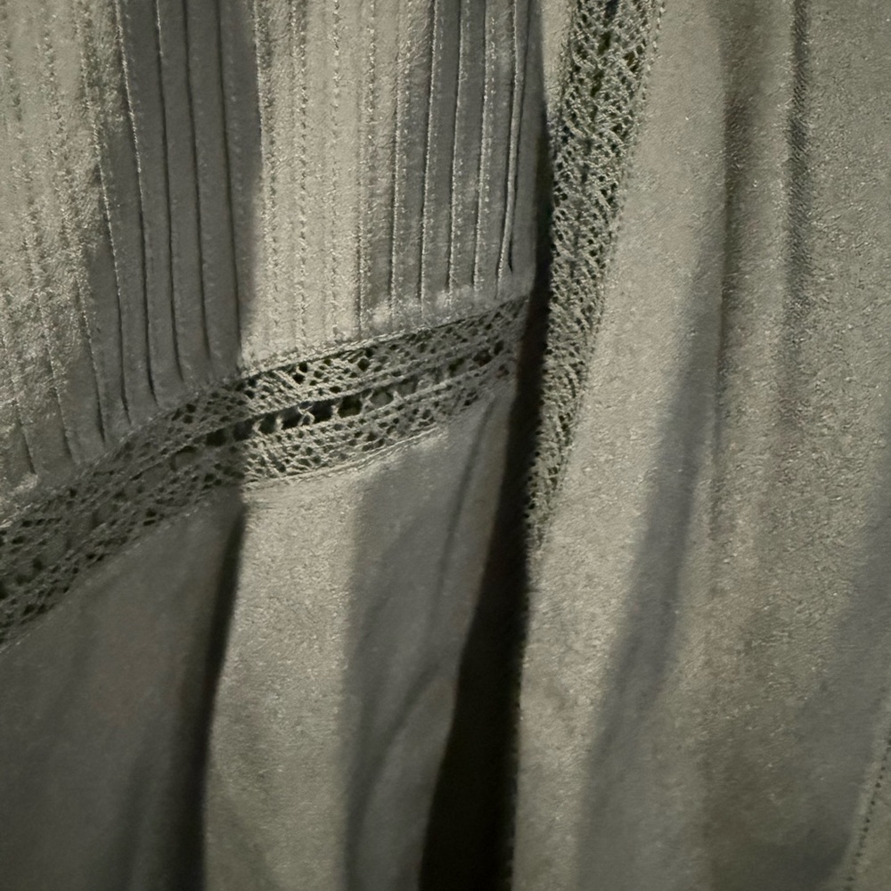 Joie Blue Blouse Elegant and Versatile - Picture 2 of 4